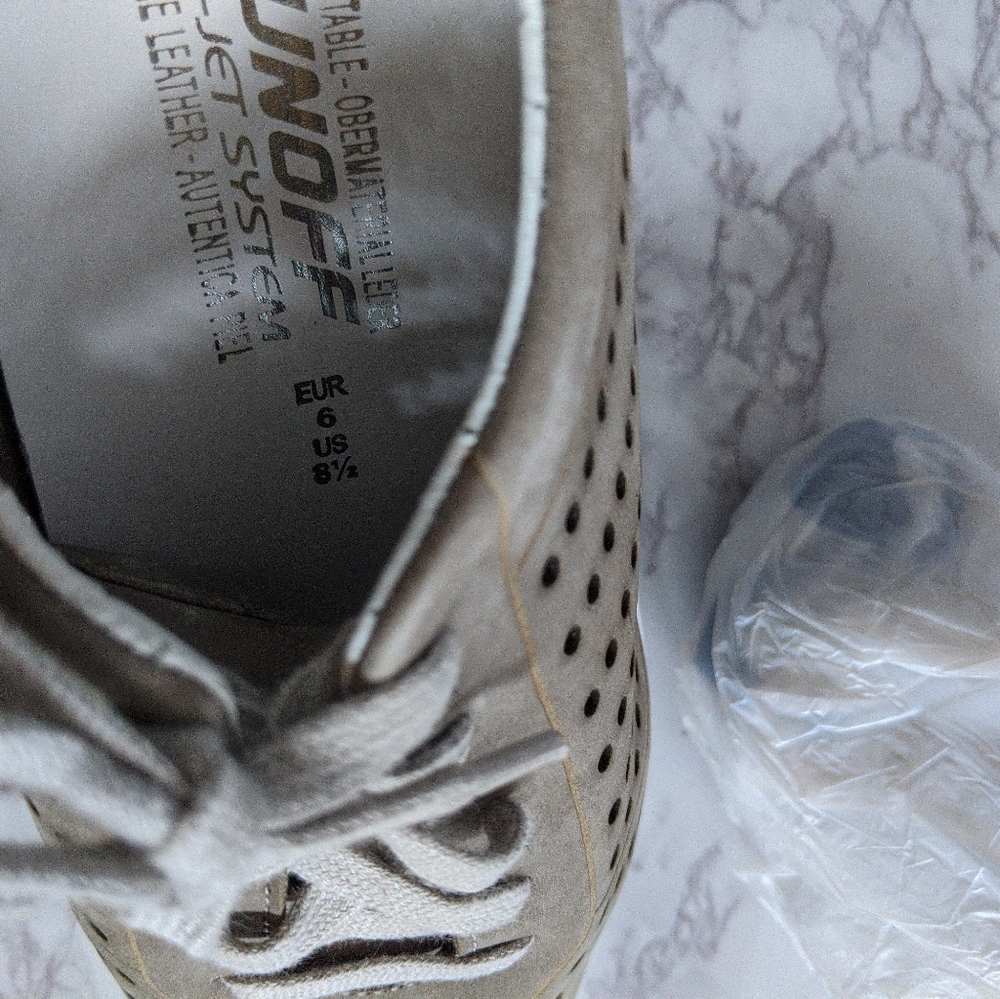 Mephisto Runoff Air-Jet System Taupe Suede Leather Sneakers.  Size 8.5 - Picture 6 of 9